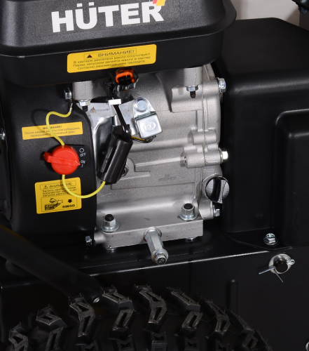 Снегоуборщик бензиновый Huter SGC 4000L фото 6