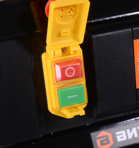 Станок рейсмусовый Вихрь СРМ-2000/330 фото 5 Станок рейсмусовый Вихрь СРМ-2000/330 фото 5