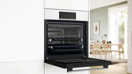 Встраиваемый духовой шкаф BOSCH HBJ559YW6R Serie 8